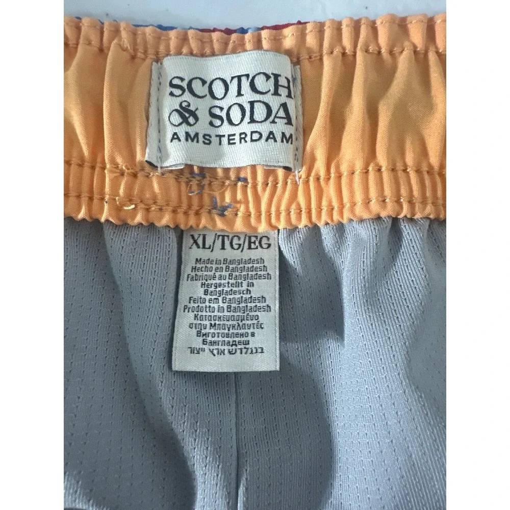 Scotch & Soda vibrant swim
